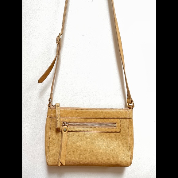 Black Saks Fifth Ave Handbags - Saks 5th Ave Black Label Crossbody Bag